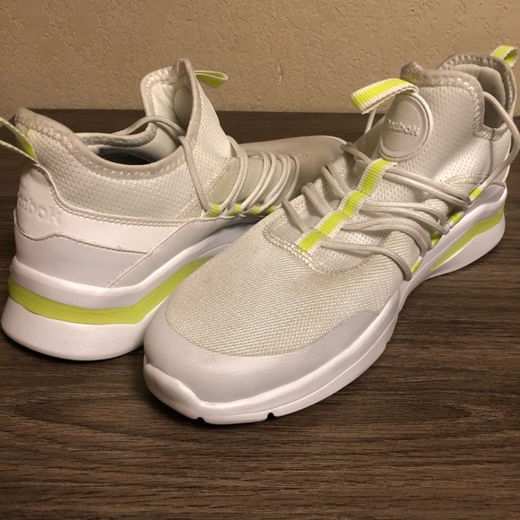 Men’s Reebok - Picture 3 of 5